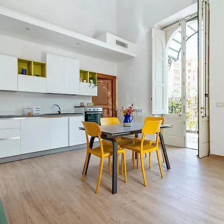 아파트호텔 De Franchis - Smart 4*